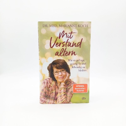 Buchcover und Innenansicht für das Buch: Mit Verstand altern