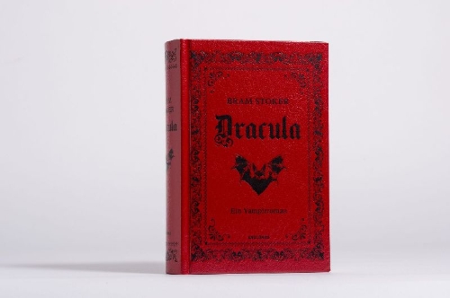 Buchcover und Innenansicht für das Buch: Dracula. Ein Vampirroman