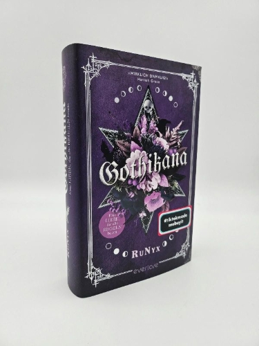 Buchcover und Innenansicht für das Buch: Gothikana