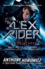 Buchcover und Innenansicht für das Buch: Alex Rider: Secret Weapon