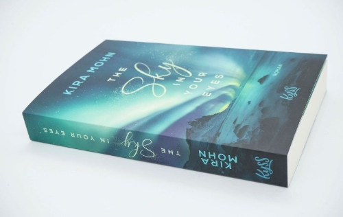 Buchcover und Innenansicht für das Buch: The Sky in your Eyes