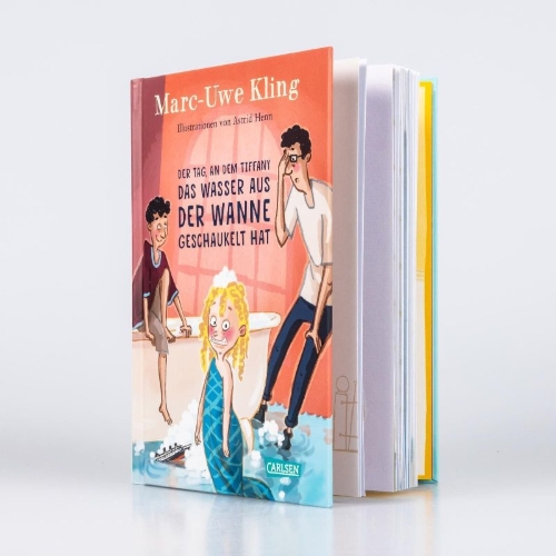 Buchcover und Innenansicht für das Buch: Der Tag, an dem Tiffany das Wasser aus der Wanne geschaukelt hat