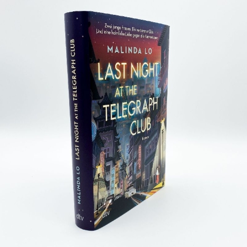 Buchcover und Innenansicht für das Buch: Last Night at the Telegraph Club