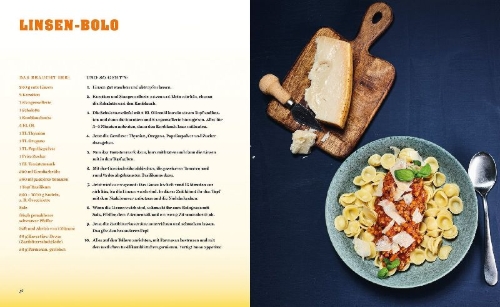Buchcover und Innenansicht für das Buch: Kocht mit Checker Tobi  - Meine Lieblingsgerichte, Mitmach-Checks und Checker-Fragen rund ums Essen