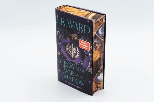 Buchcover und Innenansicht für das Buch: Crown of War and Shadow. Kingdoms of the Compass Part I
