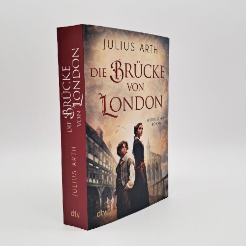 Buchcover und Innenansicht für das Buch: Die Brücke von London