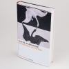 Buchcover und Innenansicht für das Buch: Schwarze Schwäne