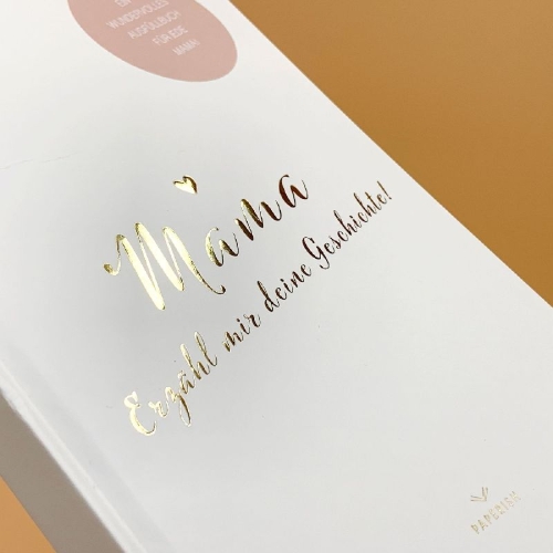 Buchcover und Innenansicht für das Buch: Mama, erzähl mir deine Geschichte!