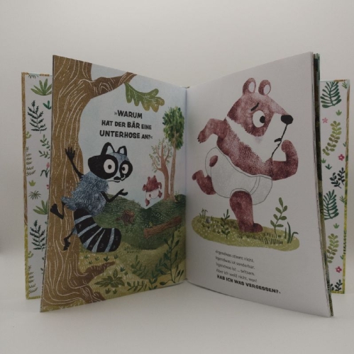 Buchcover und Innenansicht für das Buch: Somethings's wrong