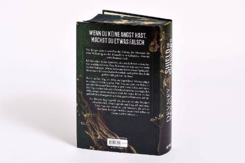 Buchcover und Innenansicht für das Buch: Shield of Sparrows