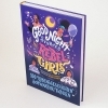 Buchcover und Innenansicht für das Buch: GOOD NIGHT STORIES FOR REBEL GIRLS: 100 REAL LIFE TALES OF BLACK GIRL MAGIC