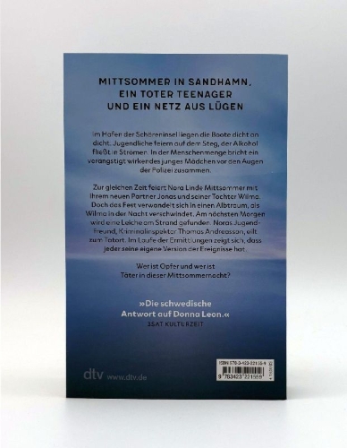 Buchcover und Innenansicht für das Buch: Beim ersten Schärenlicht