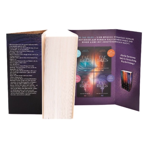 Buchcover und Innenansicht für das Buch: Queens of Mist and Madness