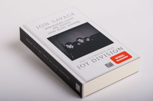 Buchcover und Innenansicht für das Buch: The Searing Light, the Sun and Everything Else: Joy Division
