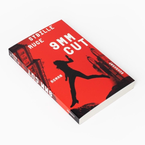 Buchcover und Innenansicht für das Buch: 9mm Cut