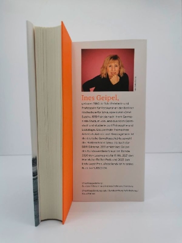 Buchcover und Innenansicht für das Buch: Fabelland