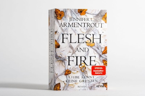 Buchcover und Innenansicht für das Buch: Kingdom of Flesh and Fire - From Blood and Ash Book 2