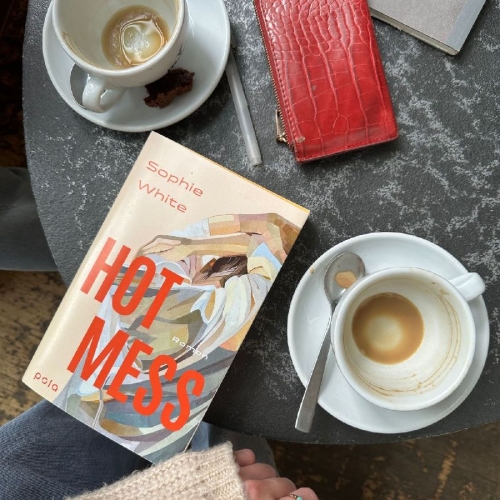 Buchcover und Innenansicht für das Buch: My Hot Friend