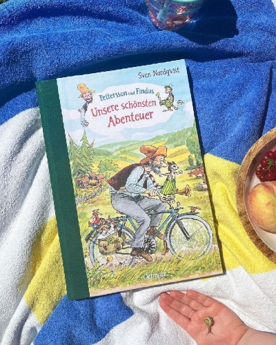 Buchcover und Innenansicht für das Buch: På äventyr med Pettson och Findus