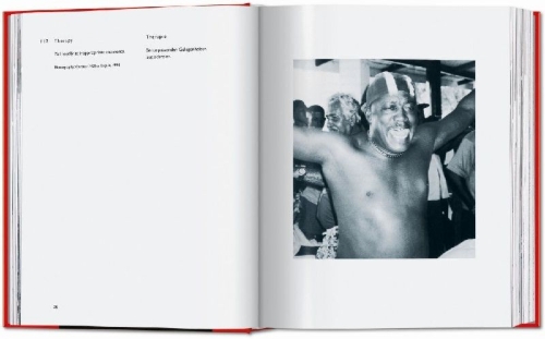Buchcover und Innenansicht für das Buch: Carsten Höller. Book of Games