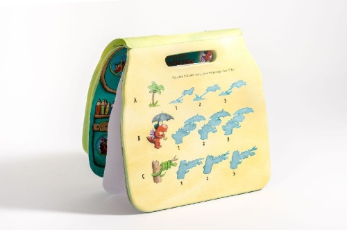 Buchcover und Innenansicht für das Buch: Der kleine Drache Kokosnuss - Rätsel-Rucksack