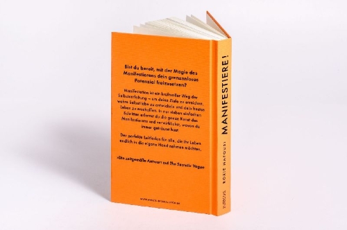 Buchcover und Innenansicht für das Buch: MANIFEST. 7 Steps for Living Your Best Life
