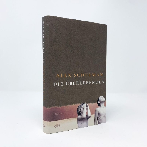 Buchcover und Innenansicht für das Buch: Överlevarna