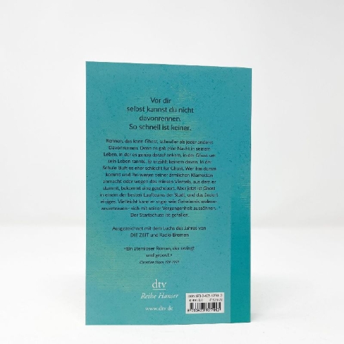 Buchcover und Innenansicht für das Buch: Ghost