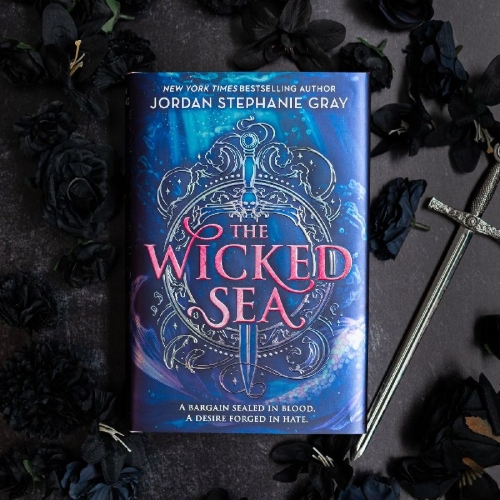 Buchcover und Innenansicht für das Buch: The Wicked Sea (Deluxe Limited Edition)