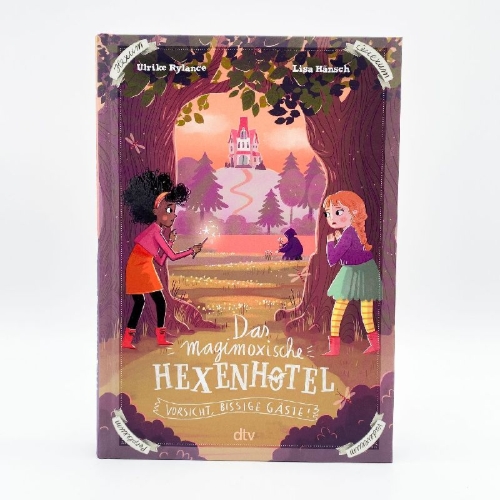 Buchcover und Innenansicht für das Buch: Das magimoxische Hexenhotel - Vorsicht, bissige Gäste!
