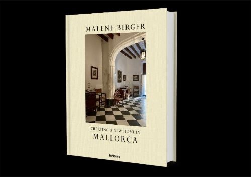 Buchcover und Innenansicht für das Buch: Creating a New Home in Mallorca