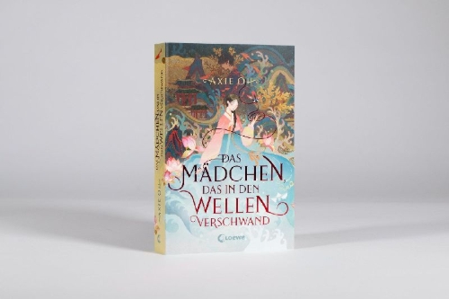 Buchcover und Innenansicht für das Buch: The Girl Who Fell Beneath The Sea