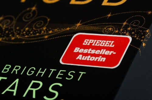 Buchcover und Innenansicht für das Buch: The Brightest Stars 2