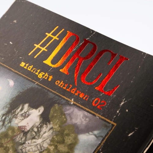 Buchcover und Innenansicht für das Buch: #DRCL midnight children