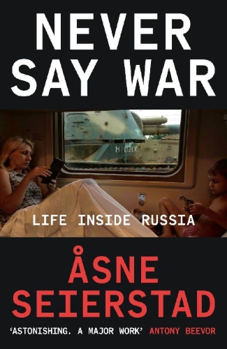 Buchcover und Innenansicht für das Buch: Never Say War