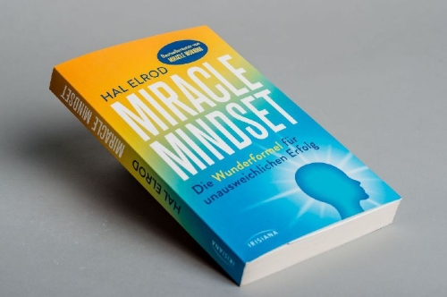 Buchcover und Innenansicht für das Buch: The Miracle Equation
