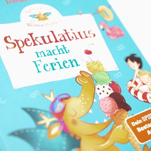 Buchcover und Innenansicht für das Buch: Spekulatius, der Weihnachtsdrache. Spekulatius macht Ferien