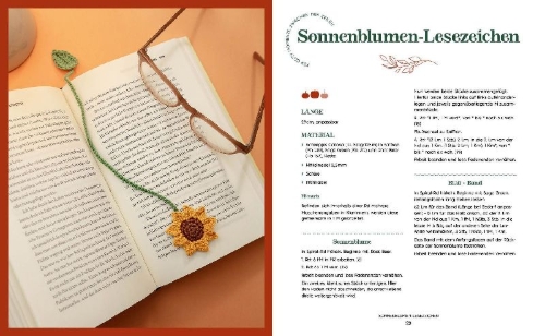 Buchcover und Innenansicht für das Buch: Cozy Autumn - herbstlicher Häkelzauber mit haekelgedoens