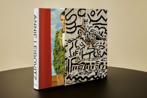 Buchcover und Innenansicht für das Buch: Annie Leibovitz