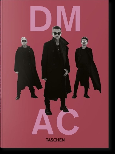 Buchcover und Innenansicht für das Buch: Depeche Mode by Anton Corbijn