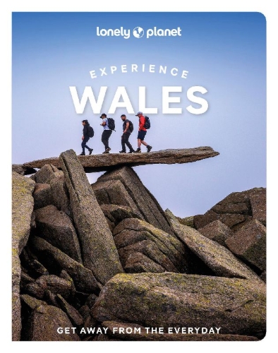 Buchcover und Innenansicht für das Buch: Lonely Planet Experience Wales