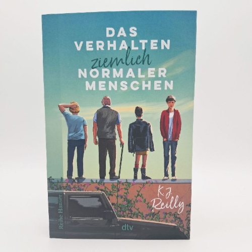 Buchcover und Innenansicht für das Buch: Four for the Road