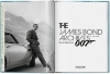 Buchcover und Innenansicht für das Buch: The James Bond Archives