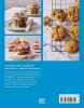 Buchcover und Innenansicht für das Buch: Das ultimative Airfryer Backbuch