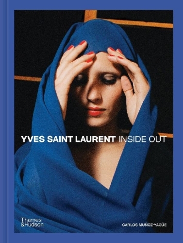 Buchcover und Innenansicht für das Buch: Yves Saint Laurent Inside Out