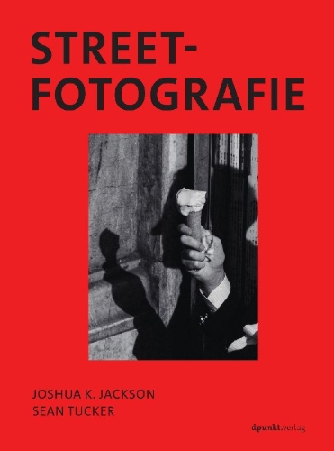 Buchcover und Innenansicht für das Buch: Streetfotografie